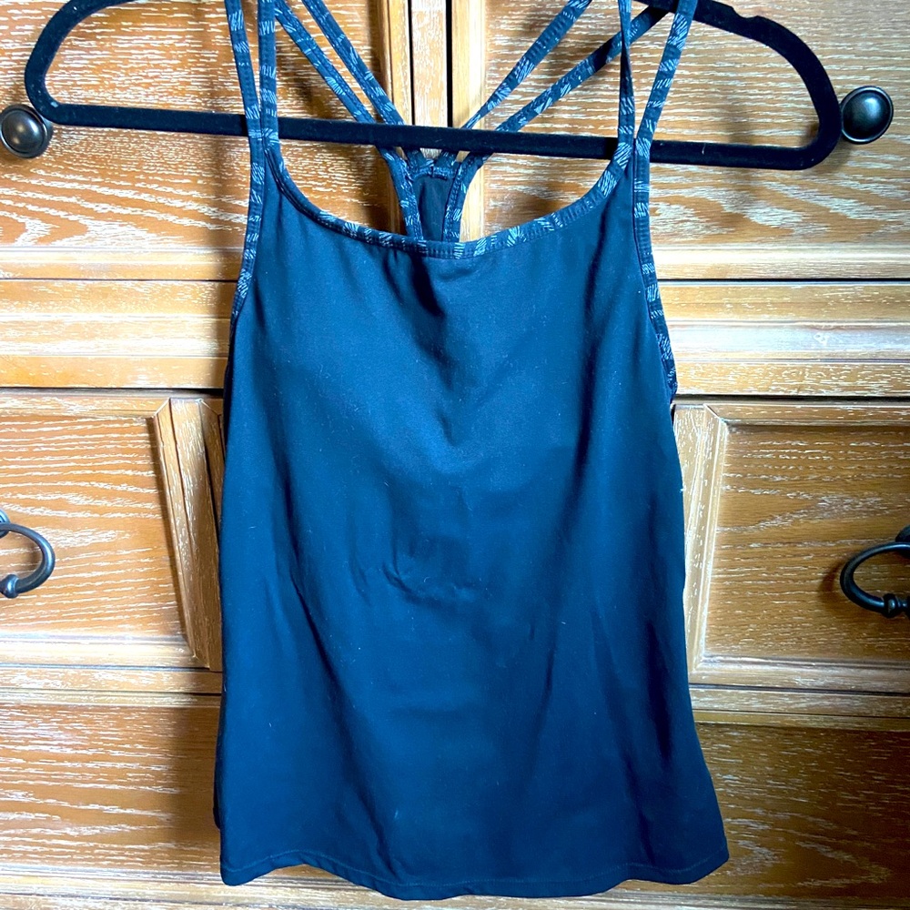 Fabletics Crisscross Tank, Black with Gray Stripes on Straps, Stretchy, Yoga